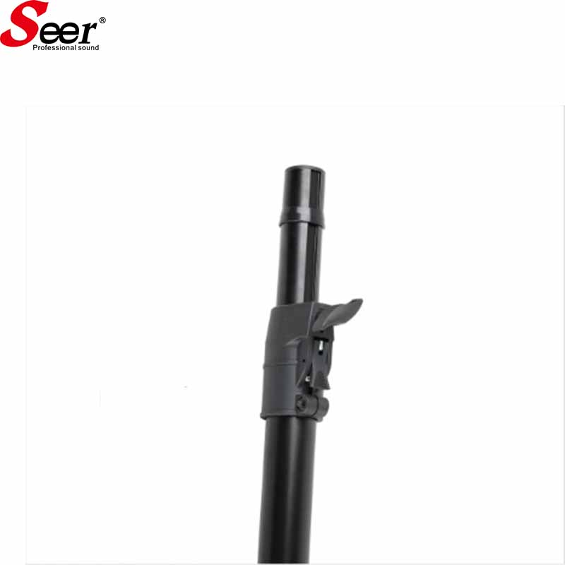 Connectingb Pole